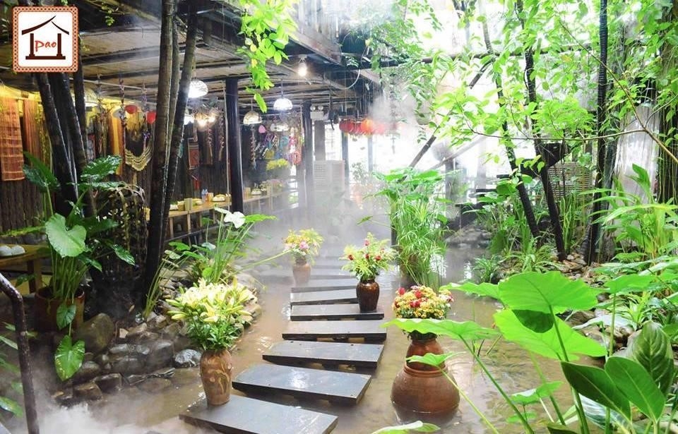 Pao quán Trần Thái Tông là một quán cà phê nổi tiếng nằm ở góc phố Trần Thái Tông, với không gian sang trọng và menu đa dạng, là điểm đến lý tưởng cho những người yêu thích thưởng thức cà phê và hòa mình vào không khí trầm lắng của thành phố.